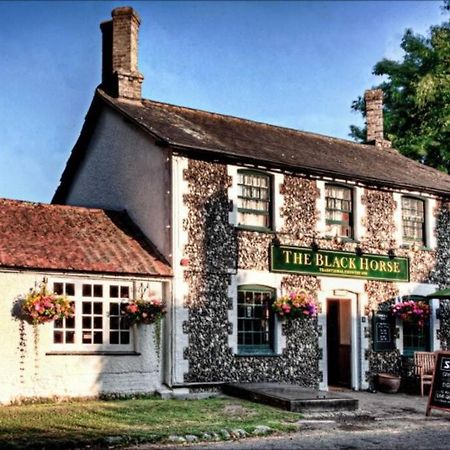 Entire Thatched Cottage Melbourn Bagian luar foto