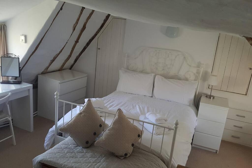 Entire Thatched Cottage Melbourn Bagian luar foto